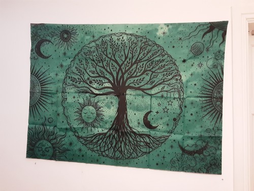 Large green tree - green,